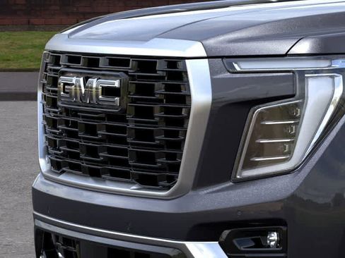 New 2026 GMC Yukon Denali image 13