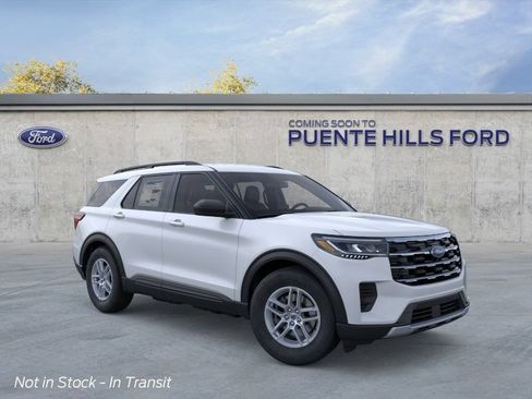 New 2026 Ford Explorer Active RWD image 7