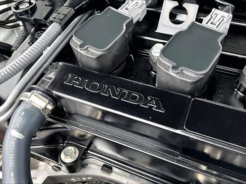 Certified 2025 Honda Accord SE image 31