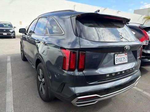 Used 2021 Kia Sorento EX FWD image 9