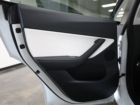 Used 2021 Tesla Model Y Performance AWD/4WD image 45