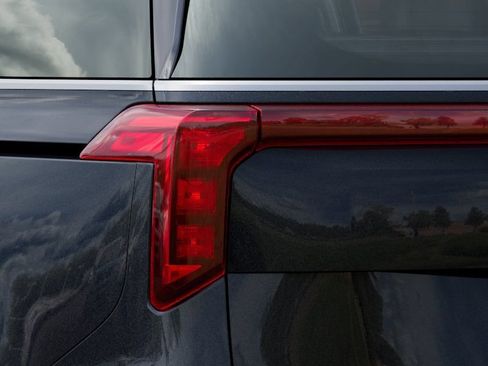 New 2026 Kia Carnival SX FWD image 11