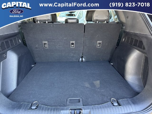 Certified 2022 Ford Escape SEL FWD image 16