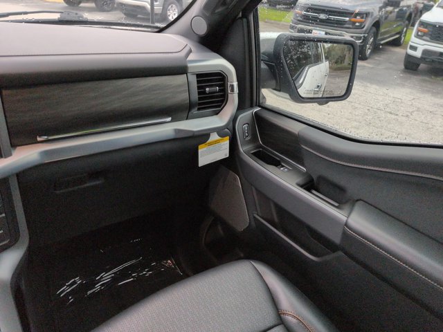 Used 2025 Ford F150 Lariat w/ Equipment Group 501A Mid AWD/4WD image 17