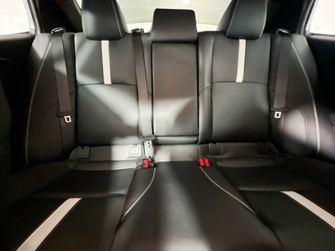Used 2025 Toyota Camry SE FWD image 33