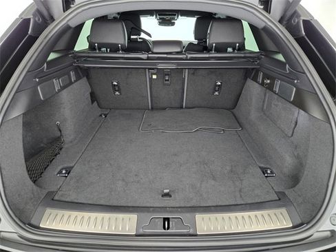 Certified 2024 Land Rover Range Rover Velar Dynamic SE image 14