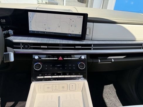 Used 2025 Hyundai Santa Fe Calligraphy image 30