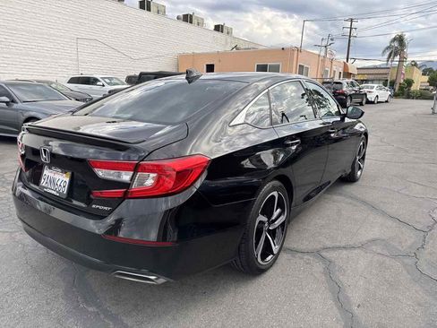 Used 2019 Honda Accord Sport image 7