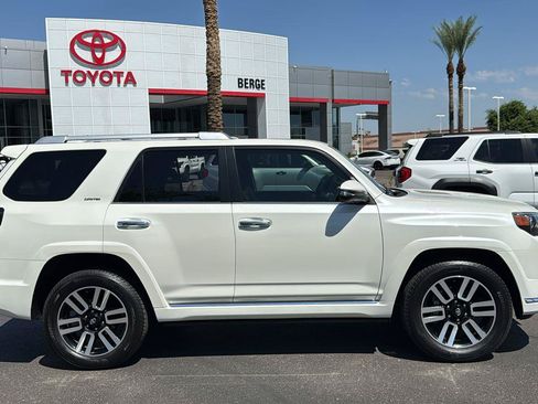 Certified 2022 Toyota 4Runner Limited AWD/4WD image 10