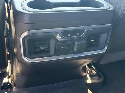 Used 2022 GMC Sierra 2500 Denali w/ Denali Ultimate Package AWD/4WD image 20