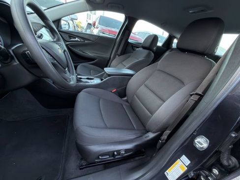 Used 2023 Chevrolet Malibu LT FWD image 24