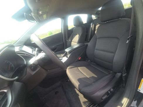 Used 2025 Chevrolet Malibu LT FWD image 22