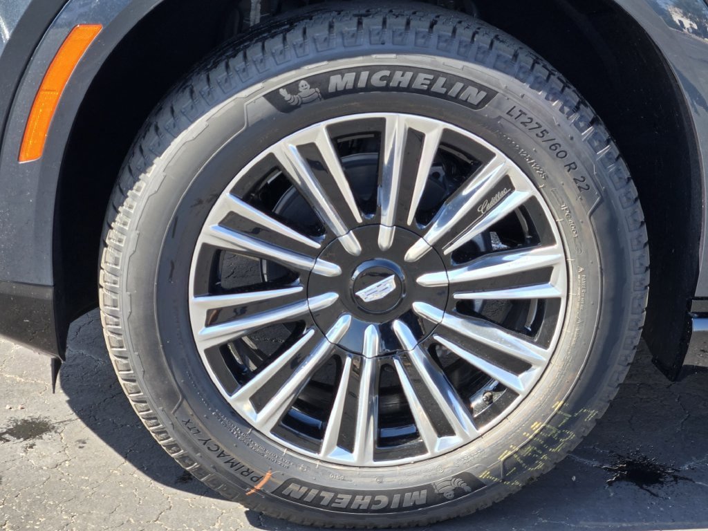 New 2026 Cadillac Escalade IQ Sport 1 w/ LPO, Floor Liner Package AWD/4WD image 5