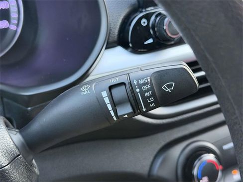 Used 2023 Kia Forte LXS image 9