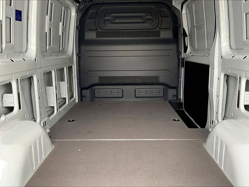 New 2026 Mercedes-Benz Sprinter 2500 image 9