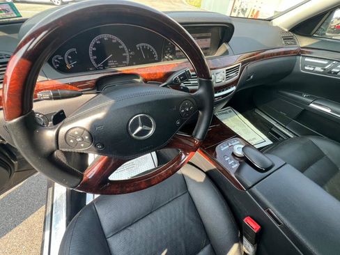 Used 2013 Mercedes-Benz S 550 4MATIC image 10