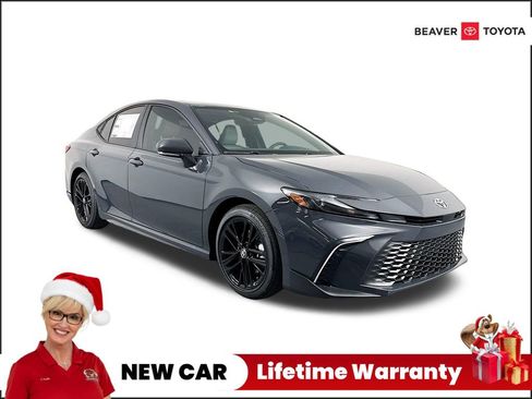 New 2026 Toyota Camry SE image 1