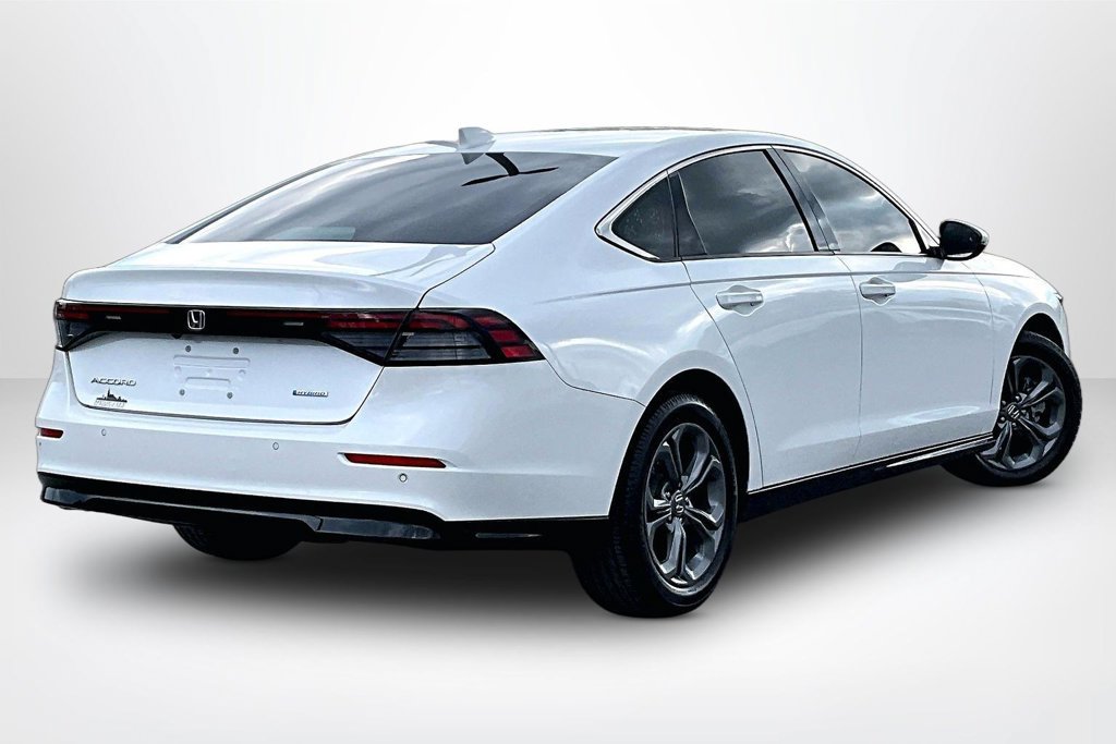 Used 2024 Honda Accord EX-L image 6
