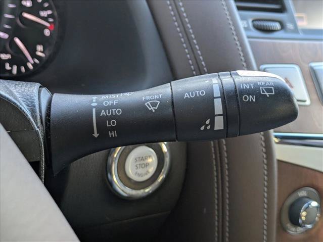 Used 2017 INFINITI QX80 Limited AWD/4WD image 8