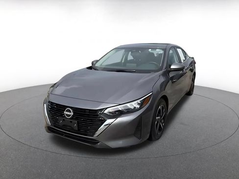 Used 2025 Nissan Sentra SV FWD image 7