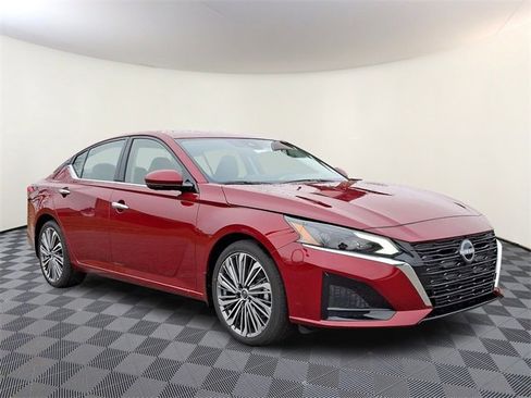 New 2025 Nissan Altima 2.5 SL image 1