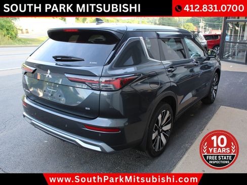 Used 2025 Mitsubishi Outlander SE AWD/4WD image 11