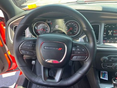 Used 2022 Dodge Charger Scat Pack RWD image 11