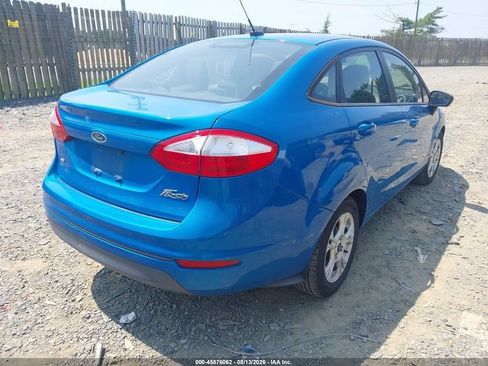 Used 2014 Ford Fiesta SE FWD image 3