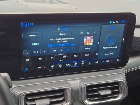 Used 2025 Ford Mustang Premium image 20