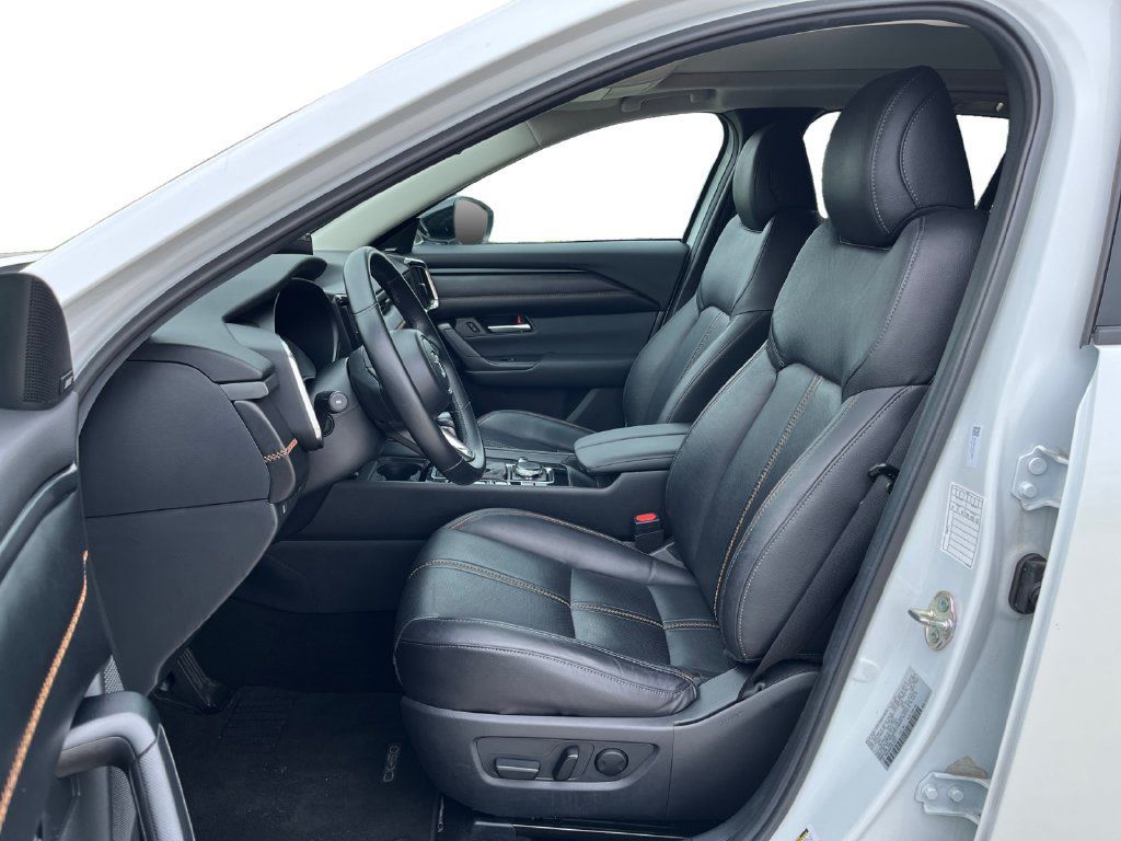 Used 2025 MAZDA CX-50 AWD 2.5 S w/ Premium Plus Pkg image 23