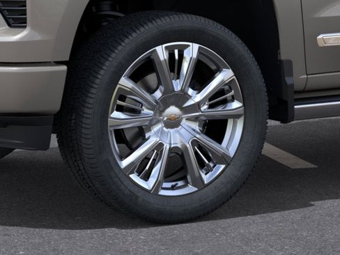 New 2026 Chevrolet Silverado 1500 High Country AWD/4WD image 9