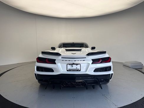 Used 2023 Chevrolet Corvette Z06 RWD image 4