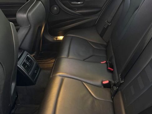 Used 2018 BMW M3 image 11