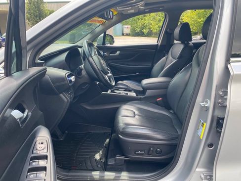 Used 2020 Hyundai Santa Fe SEL w/ Convenience + Premium Package AWD/4WD image 15