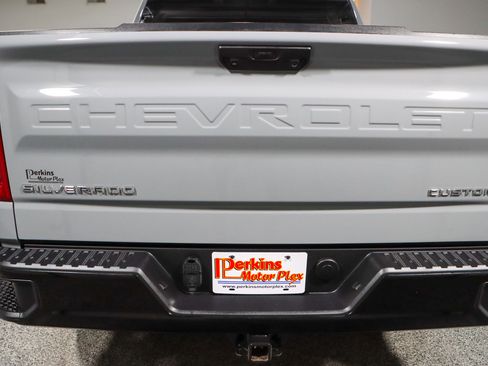 Used 2024 Chevrolet Silverado 1500 Custom Trail Boss image 8