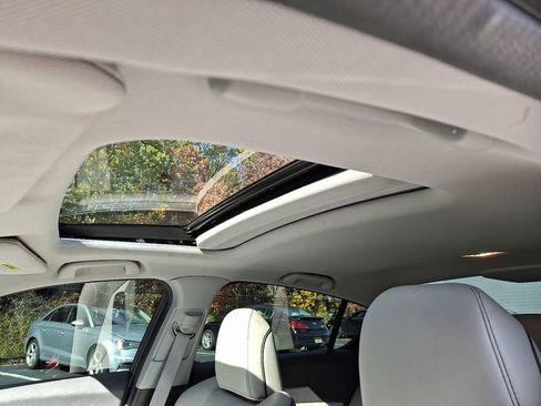 Used 2020 Acura ILX w/ Premium Package image 14