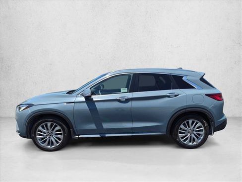 Used 2023 INFINITI QX50 Luxe FWD image 9
