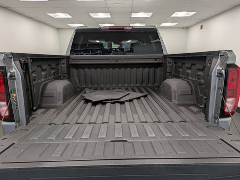 Used 2023 GMC Sierra 1500 Elevation image 24