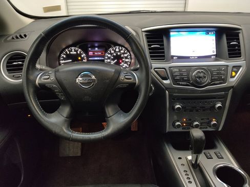 Used 2018 Nissan Pathfinder SL FWD image 22