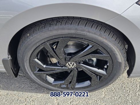 New 2026 Volkswagen Jetta SE image 14