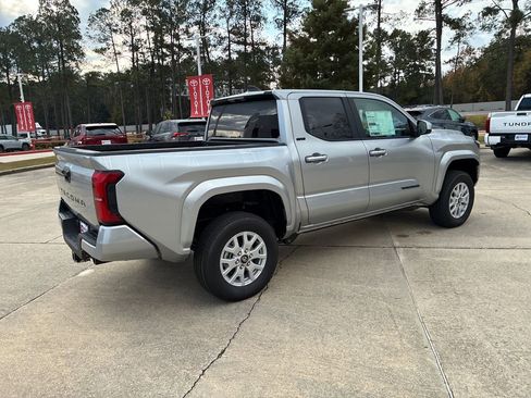 New 2026 Toyota Tacoma SR5 image 7