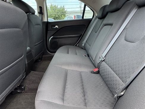 Used 2010 Ford Fusion SE FWD image 11