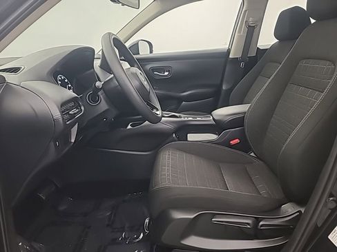 Used 2025 Honda HR-V LX image 23