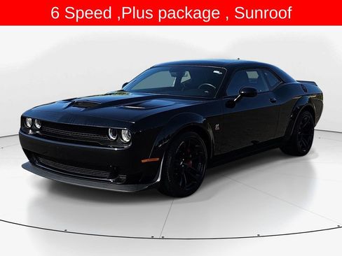 Used 2022 Dodge Challenger R/T Scat Pack RWD image 8