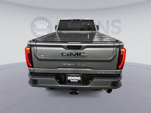 Used 2024 GMC Sierra 3500 Denali Ultimate image 26