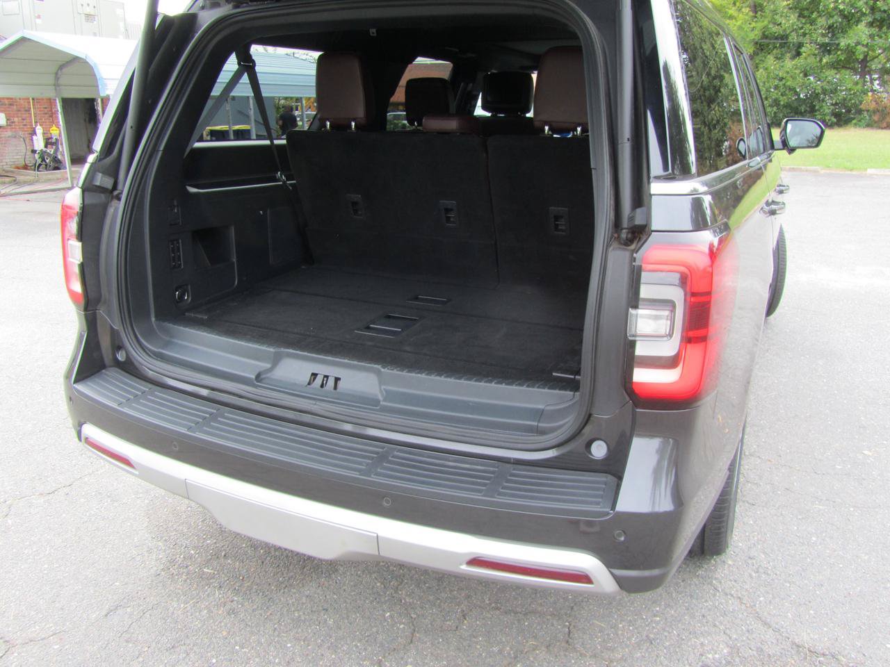 Used 2023 Ford Expedition Max Limited AWD/4WD image 21
