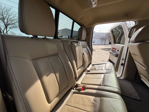 Used 2010 Ford F150 Lariat RWD image 19