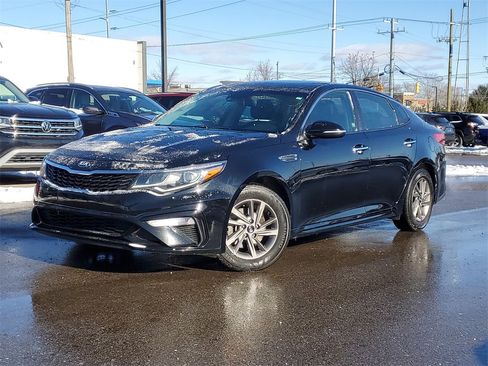 Used 2020 Kia Optima LX image 28