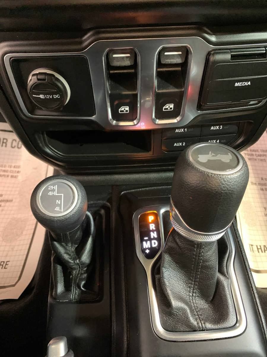 Used 2021 Jeep Wrangler Sport AWD/4WD image 6