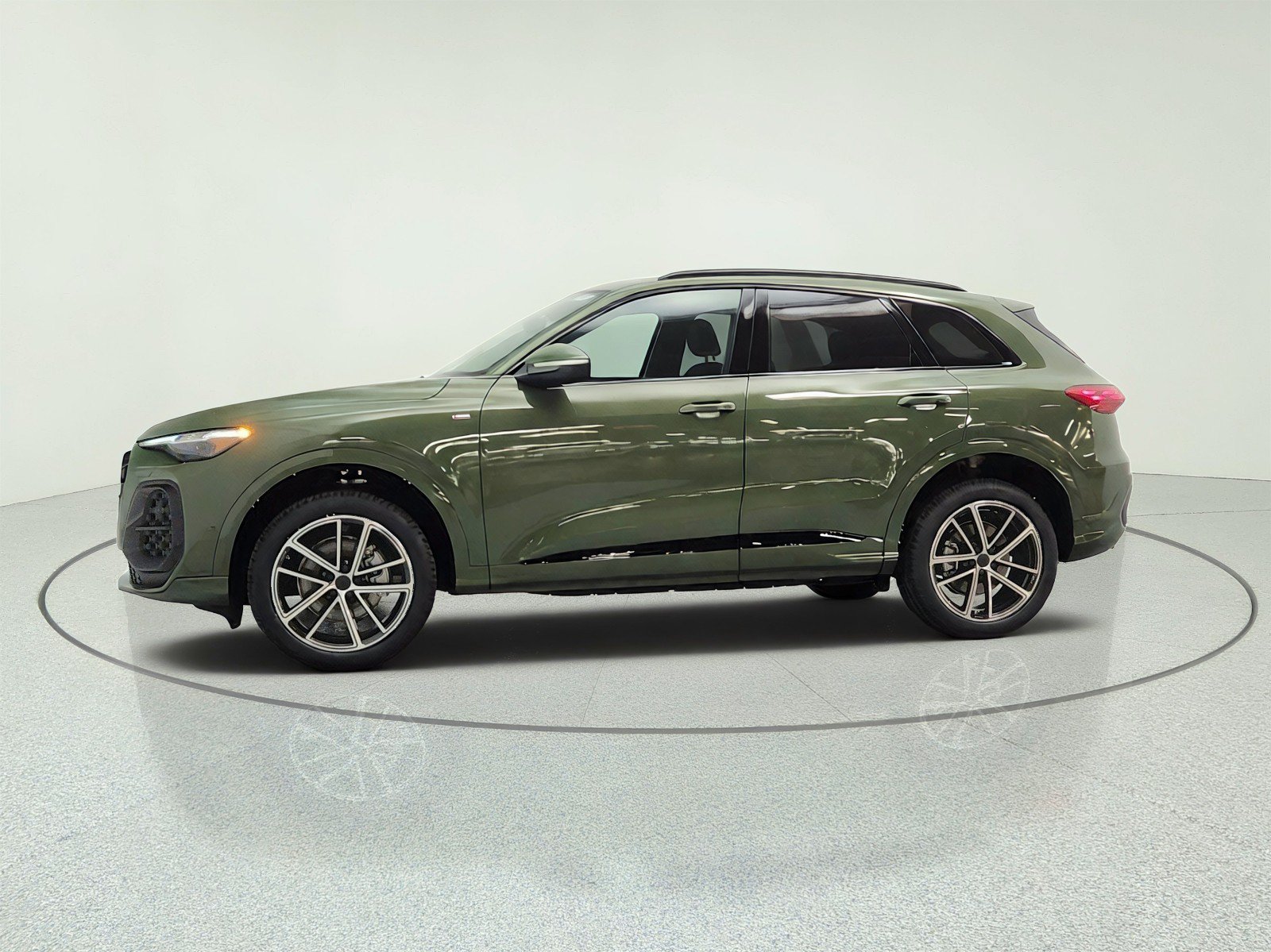New 2026 Audi Q5 Premium Plus AWD/4WD image 8